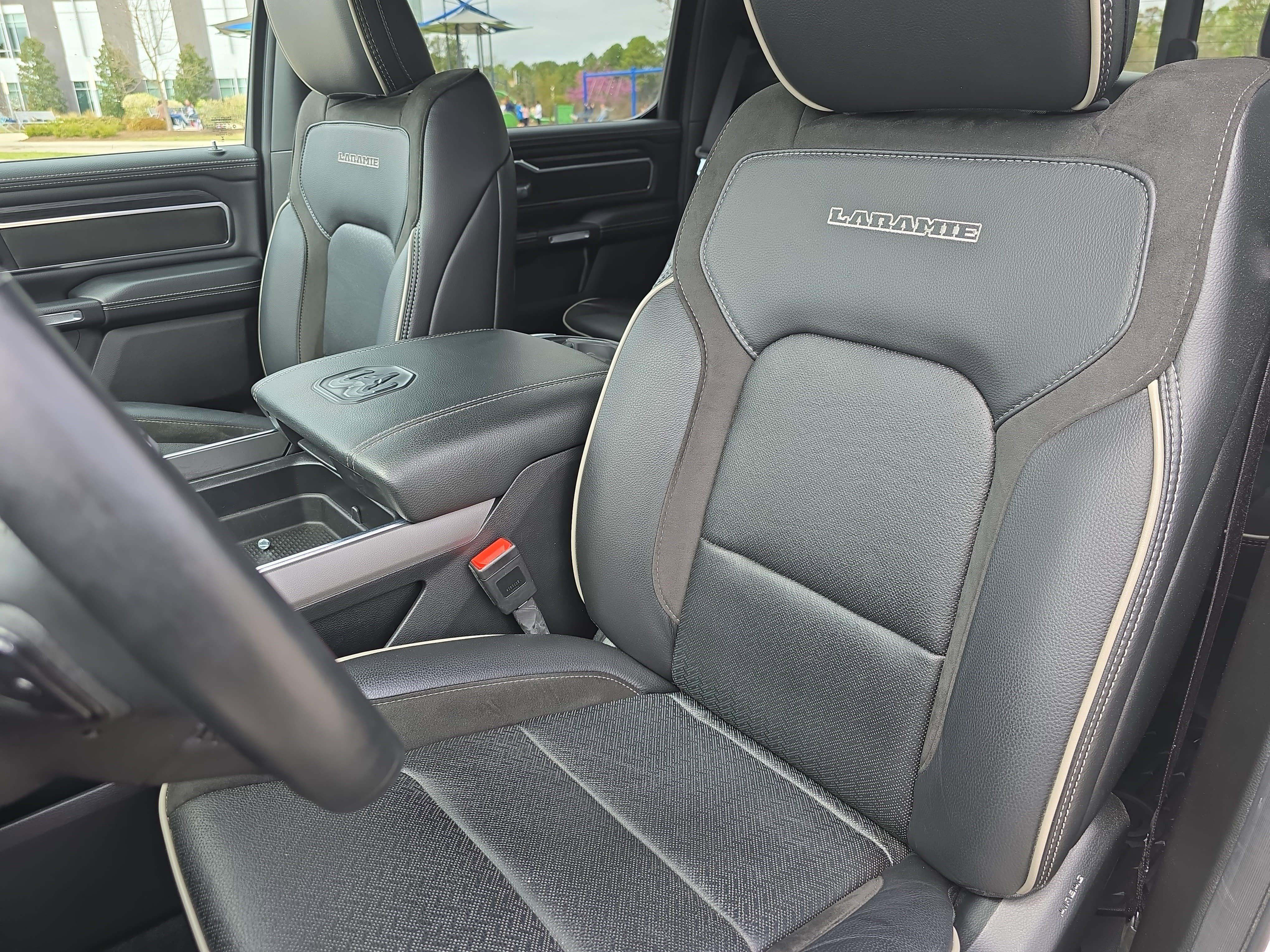 Used 2024 RAM 1500 Laramie image 15