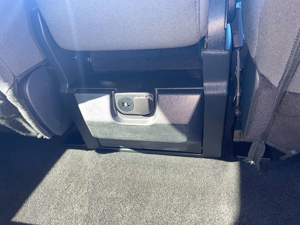 Used 2025 Ford F150 XLT w/ Equipment Group 301A Standard image 14