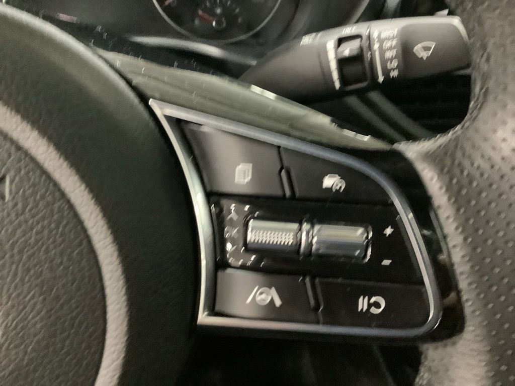 Certified 2023 Kia Forte GT-Line image 11