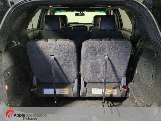 Used 2014 Ford Explorer XLT w/ Equipment Group 202A AWD/4WD image 9