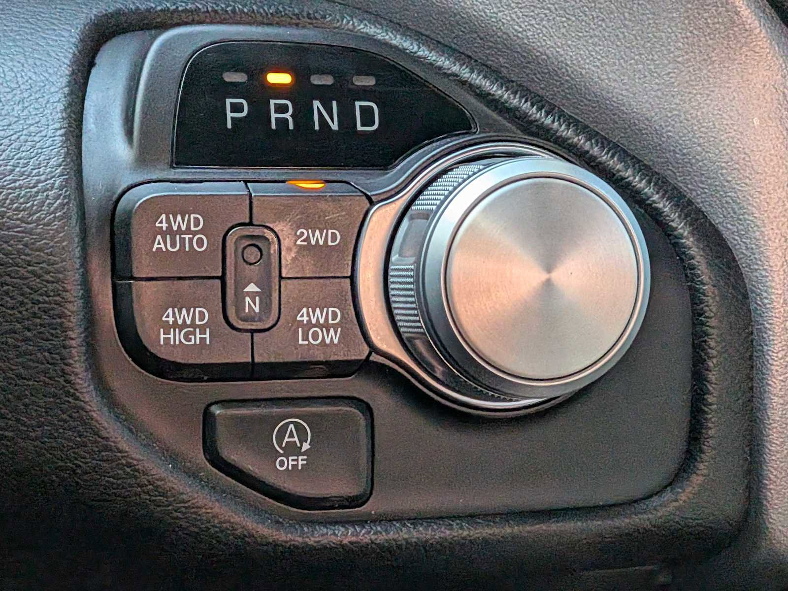 Used 2024 RAM 1500 Laramie image 30