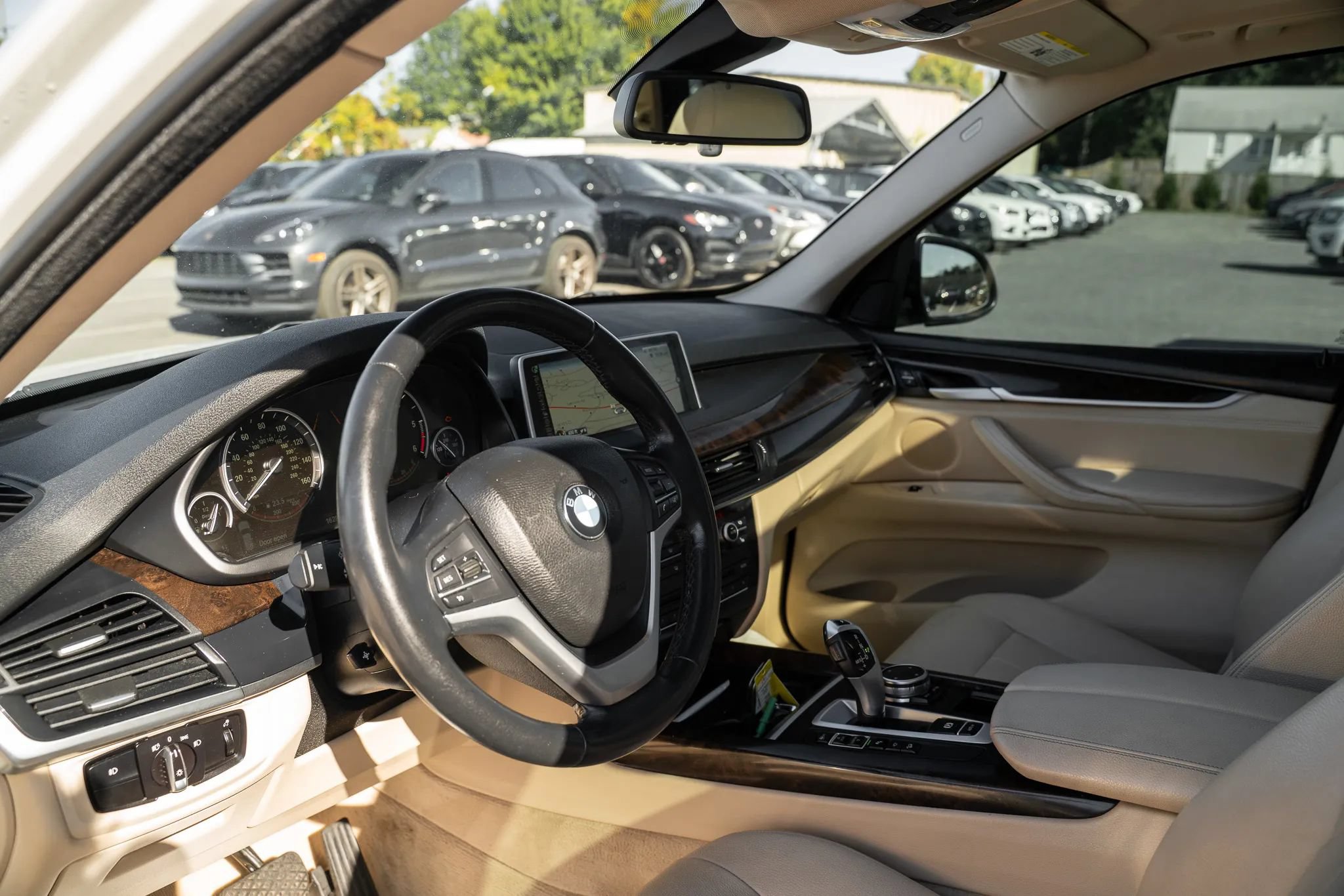 Used 2015 BMW X5 xDrive35d AWD/4WD image 6