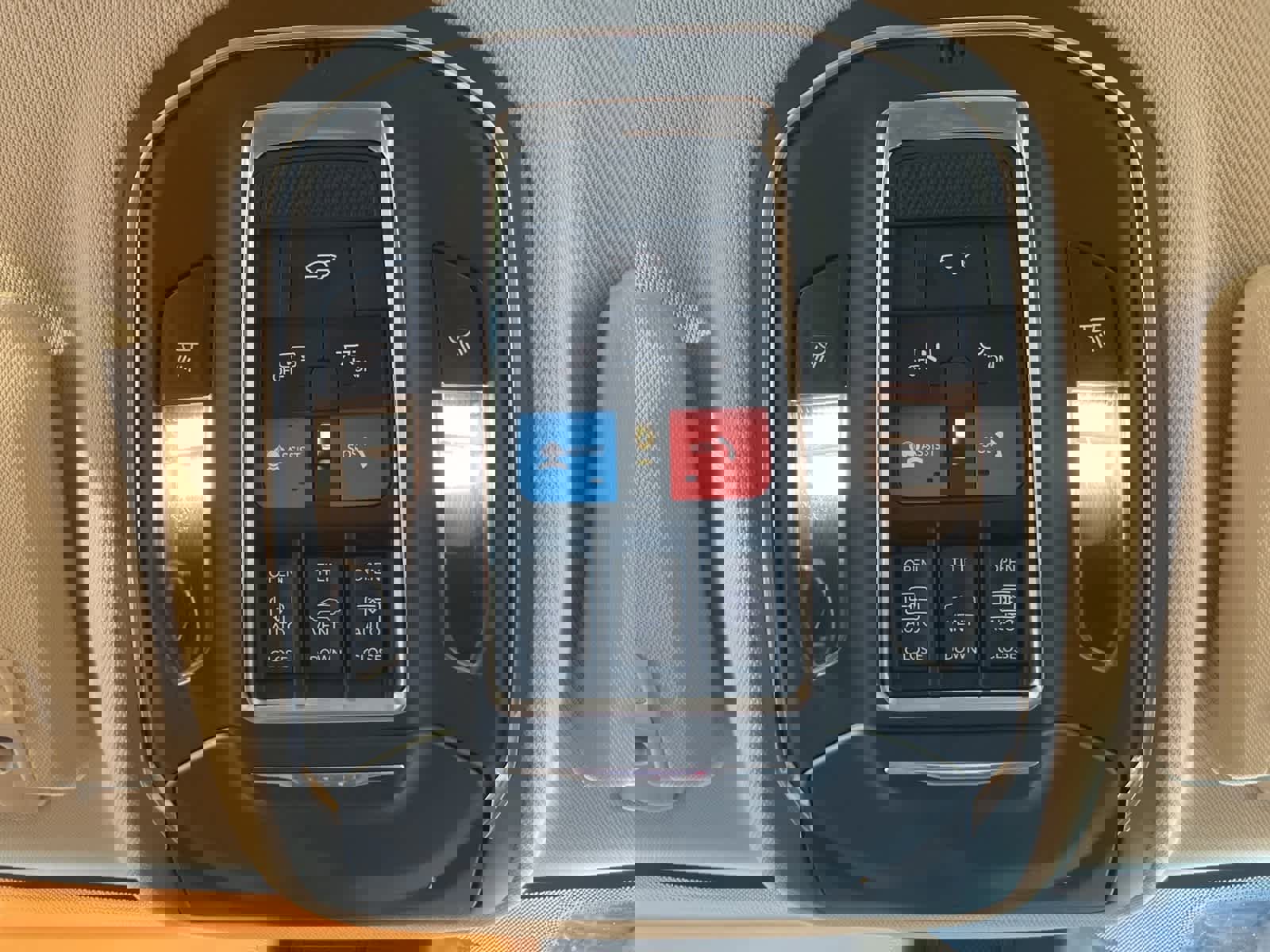 Used 2022 Jeep Grand Cherokee L Limited w/ Luxury Tech Group II image 25