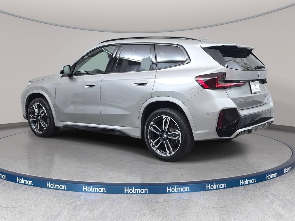 Used 2026 BMW X1 xDrive28i w/ M Sport Package AWD/4WD image 8