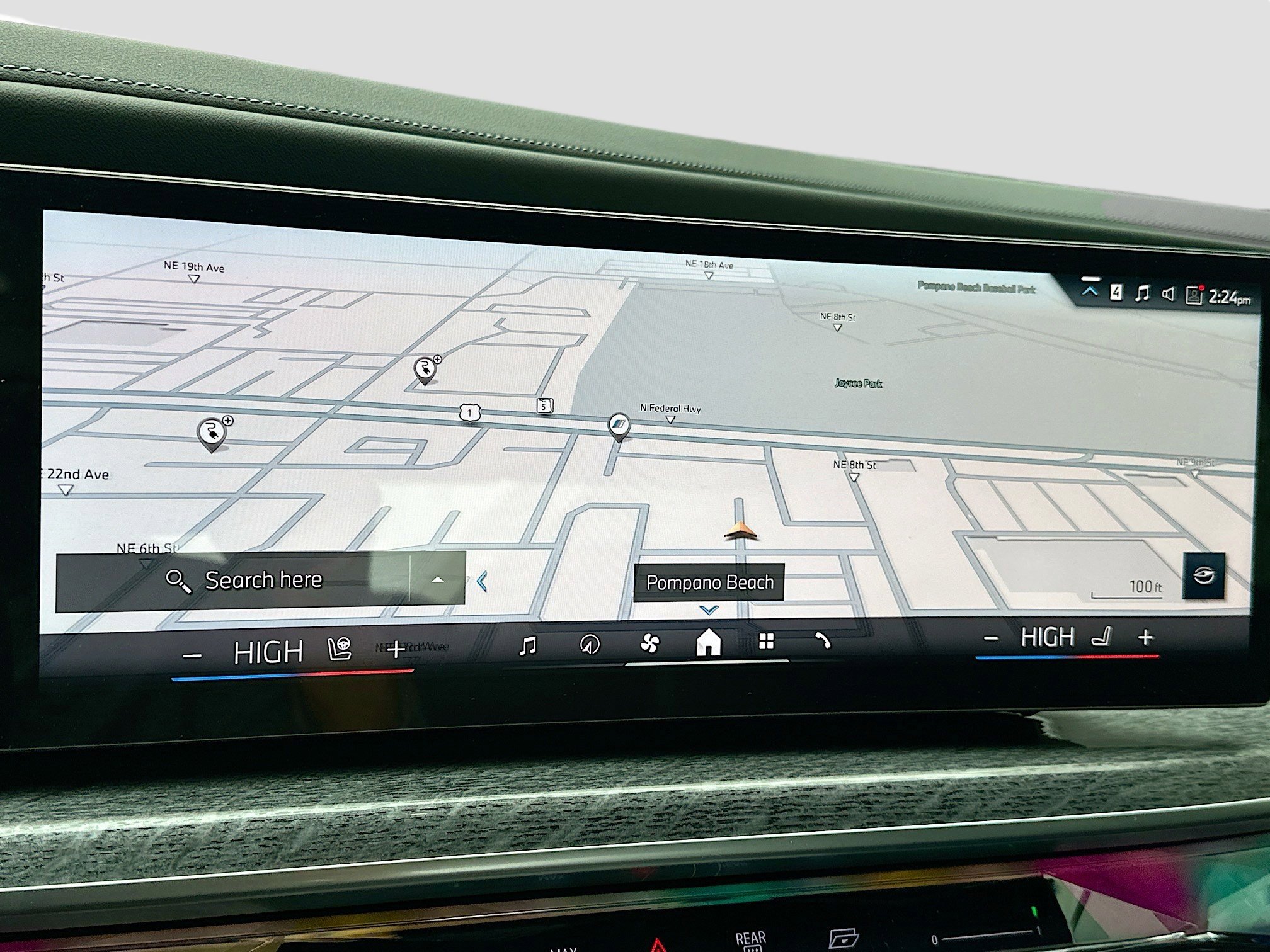 New 2025 BMW i7 eDrive50 w/ Executive Package image 13