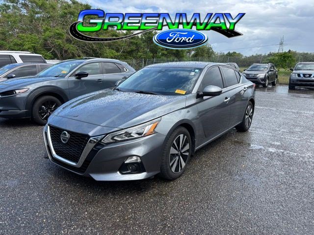 Used 2019 Nissan Altima 2.5 SV FWD image 1