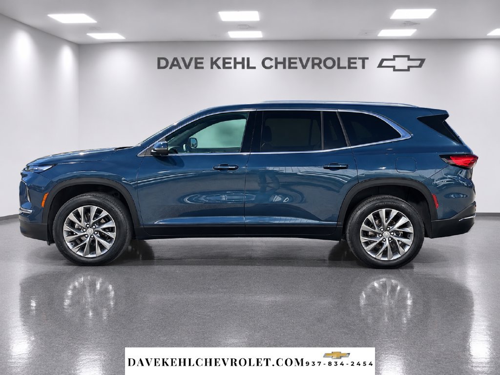 Used 2026 Buick Enclave Preferred FWD image 2