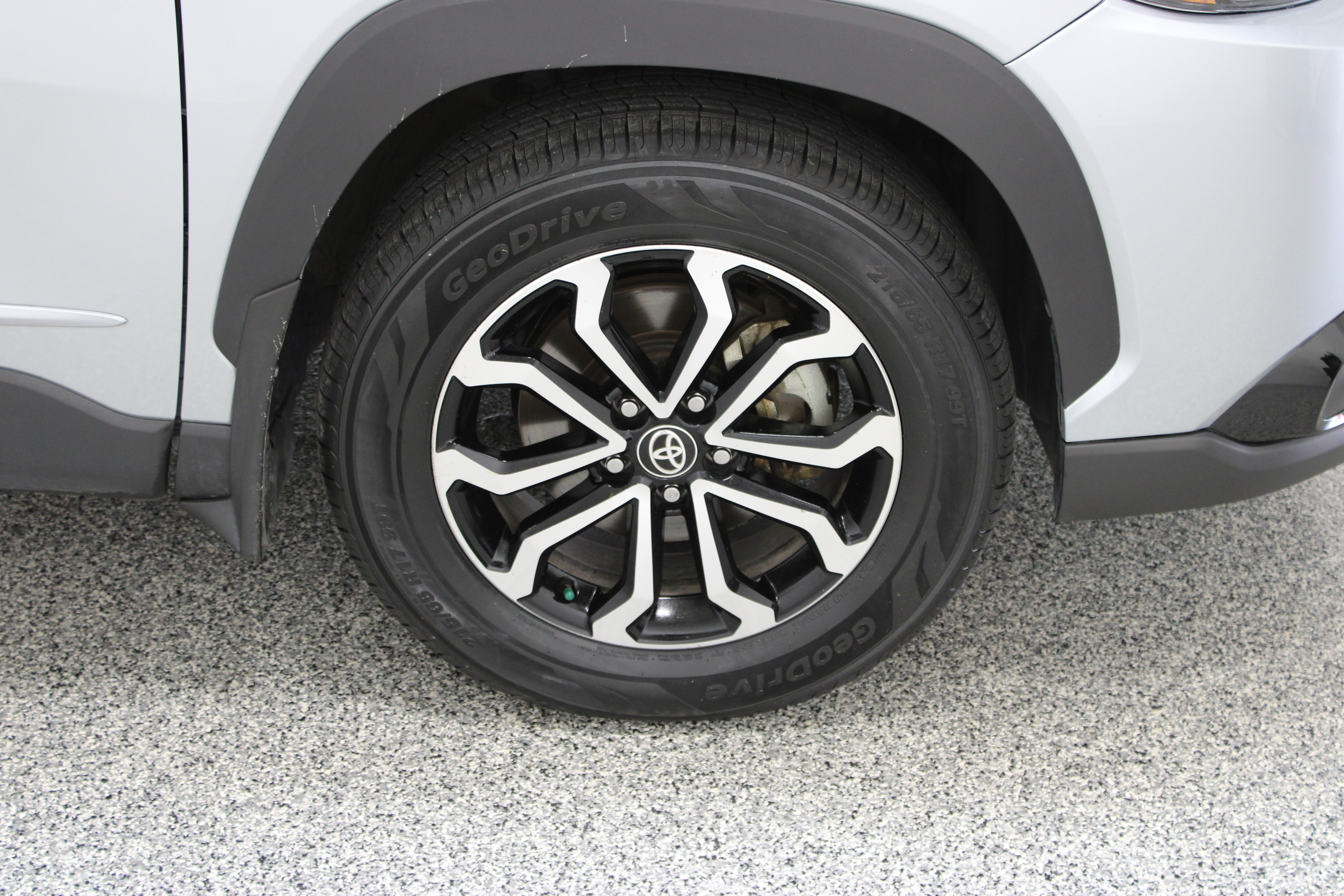 Certified 2024 Toyota Corolla Cross AWD Hybrid image 5