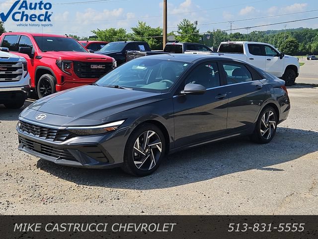 Used 2024 Hyundai Elantra SEL w/ Convenience Package