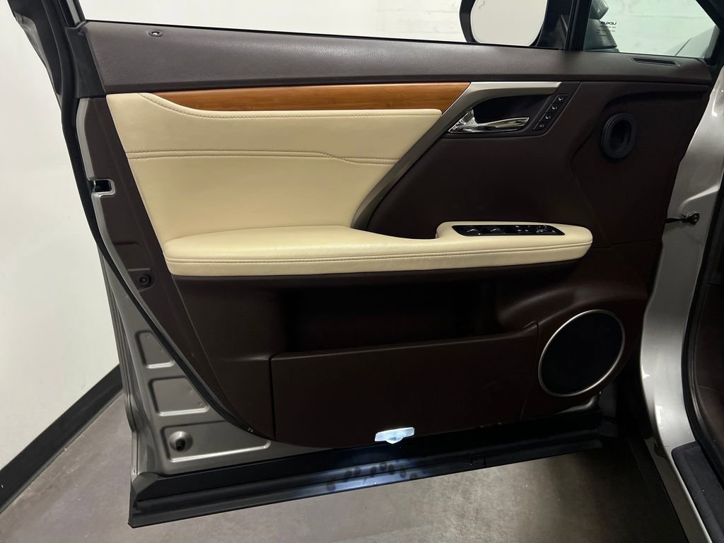 Used 2017 Lexus RX 350 FWD w/ Premium Package image 12