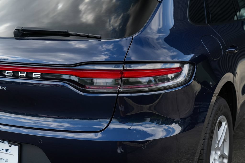 Certified 2021 Porsche Macan AWD/4WD image 15