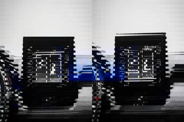 Used 2020 Toyota RAV4 XLE image 16