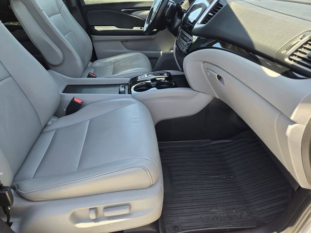 Used 2018 Honda Pilot Touring image 13