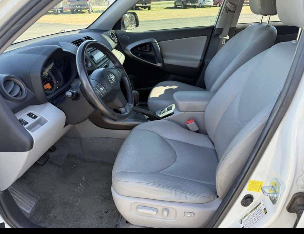 Used 2012 Toyota RAV4 Limited w/ Premium Plus Value Pkg FWD image 5
