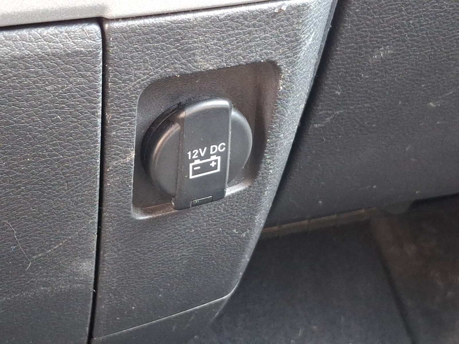 Used 2010 Dodge Ram 1500 Truck SLT AWD/4WD image 25