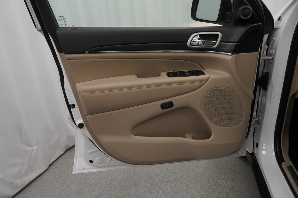 Certified 2021 Jeep Grand Cherokee Limited image 42