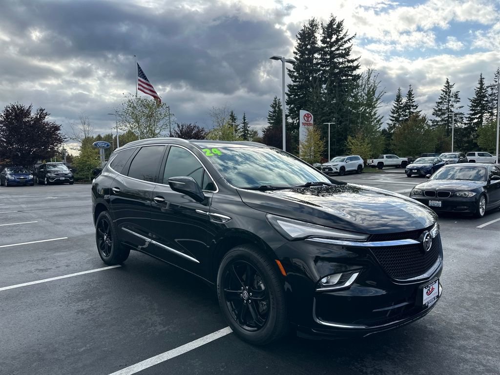 Used 2024 Buick Enclave Essence w/ Sport Touring Edition 360° Tour