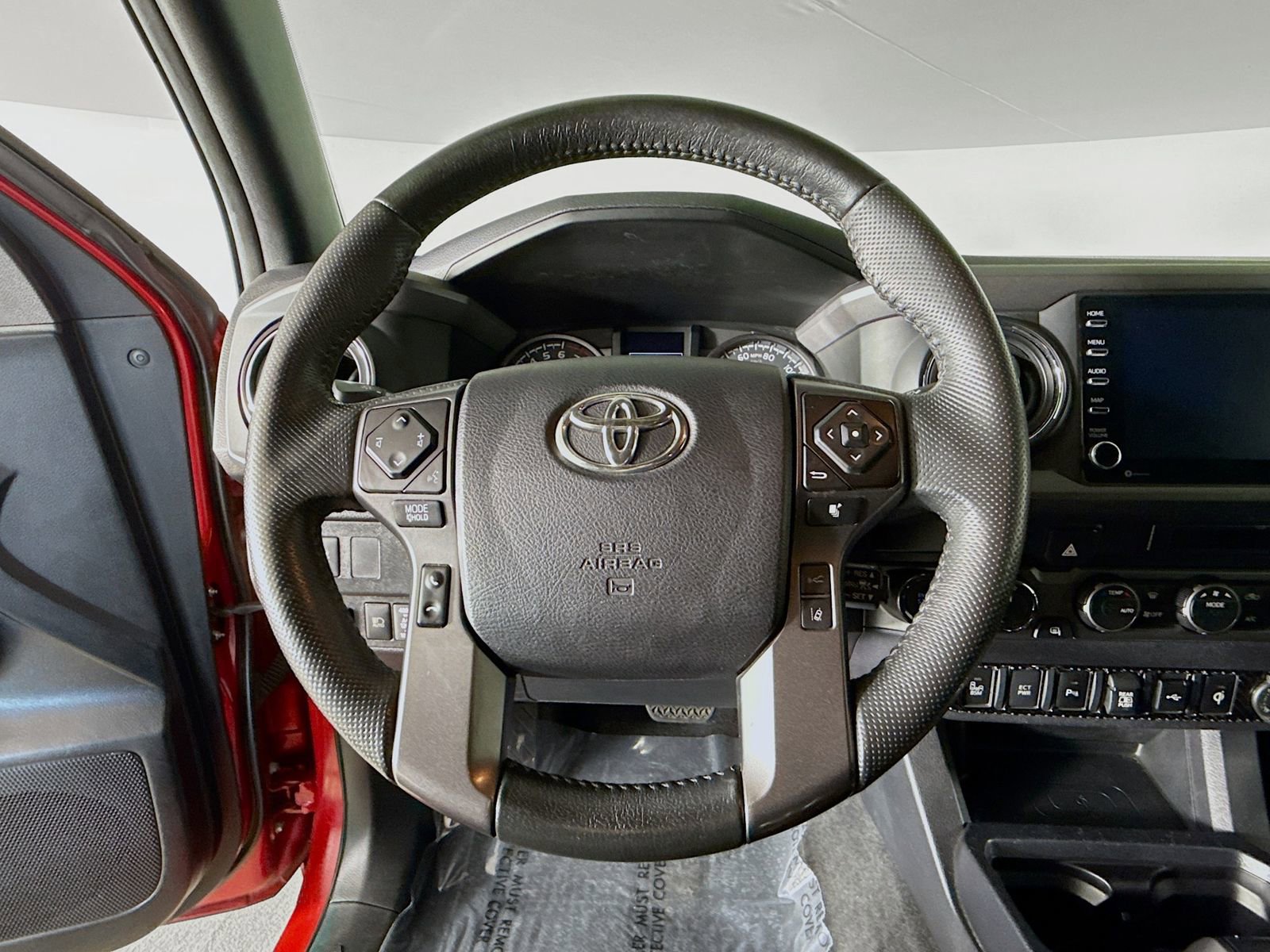 Used 2022 Toyota Tacoma TRD Off-Road w/ Technology Package image 11