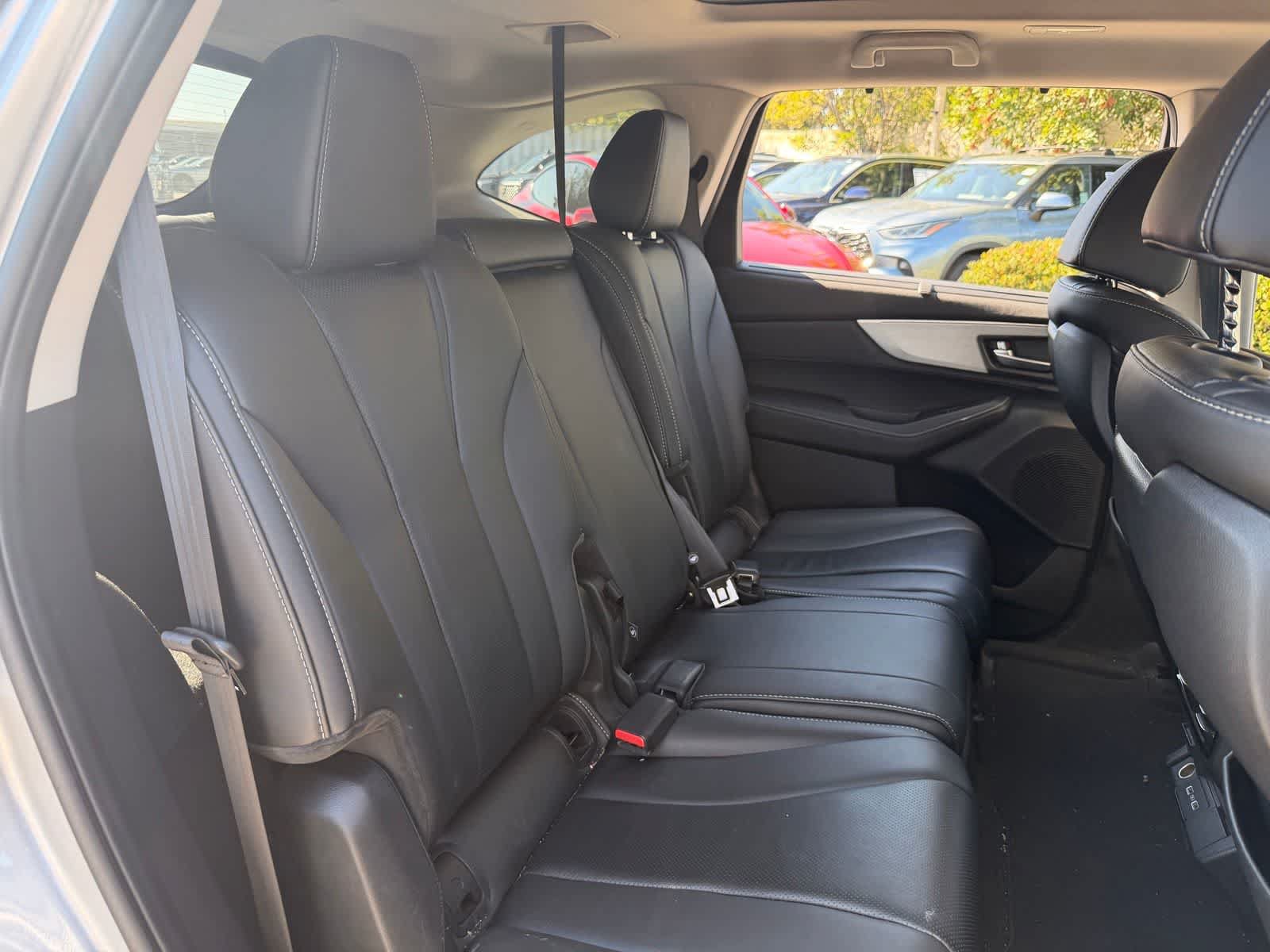 Used 2023 Acura MDX FWD w/ Technology Package image 11