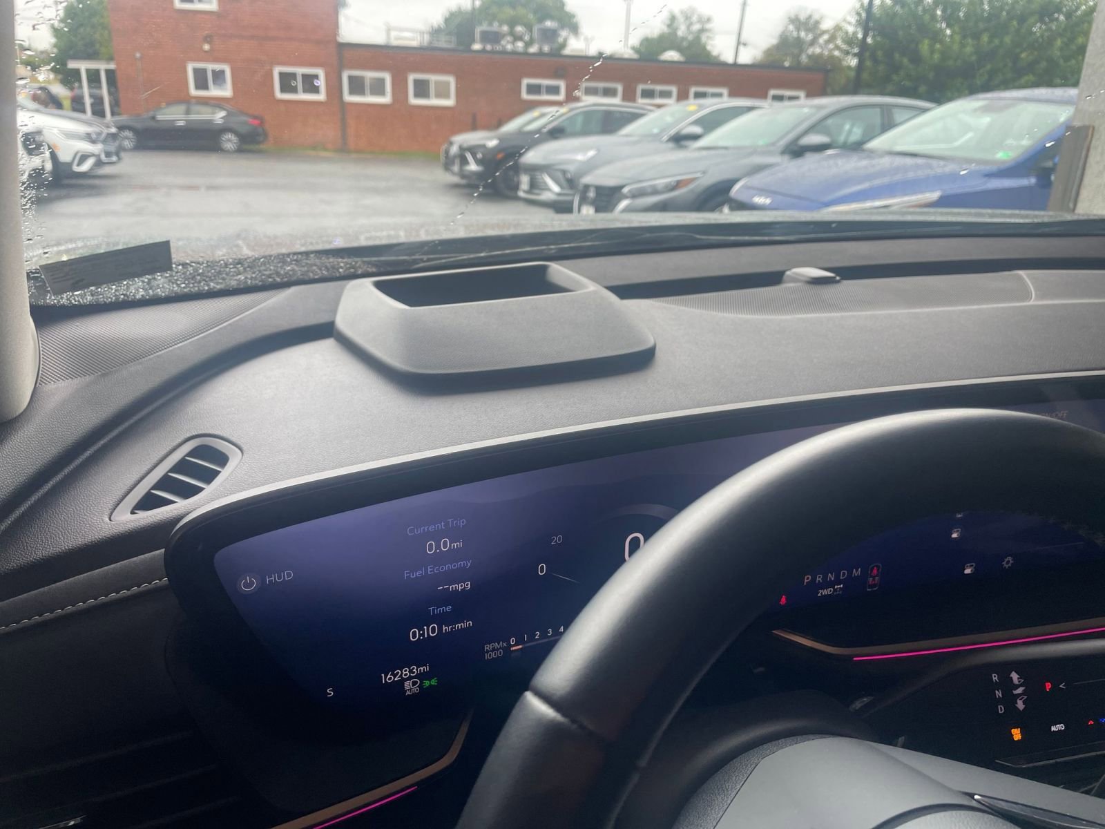 Used 2024 Buick Envision Sport Touring image 34