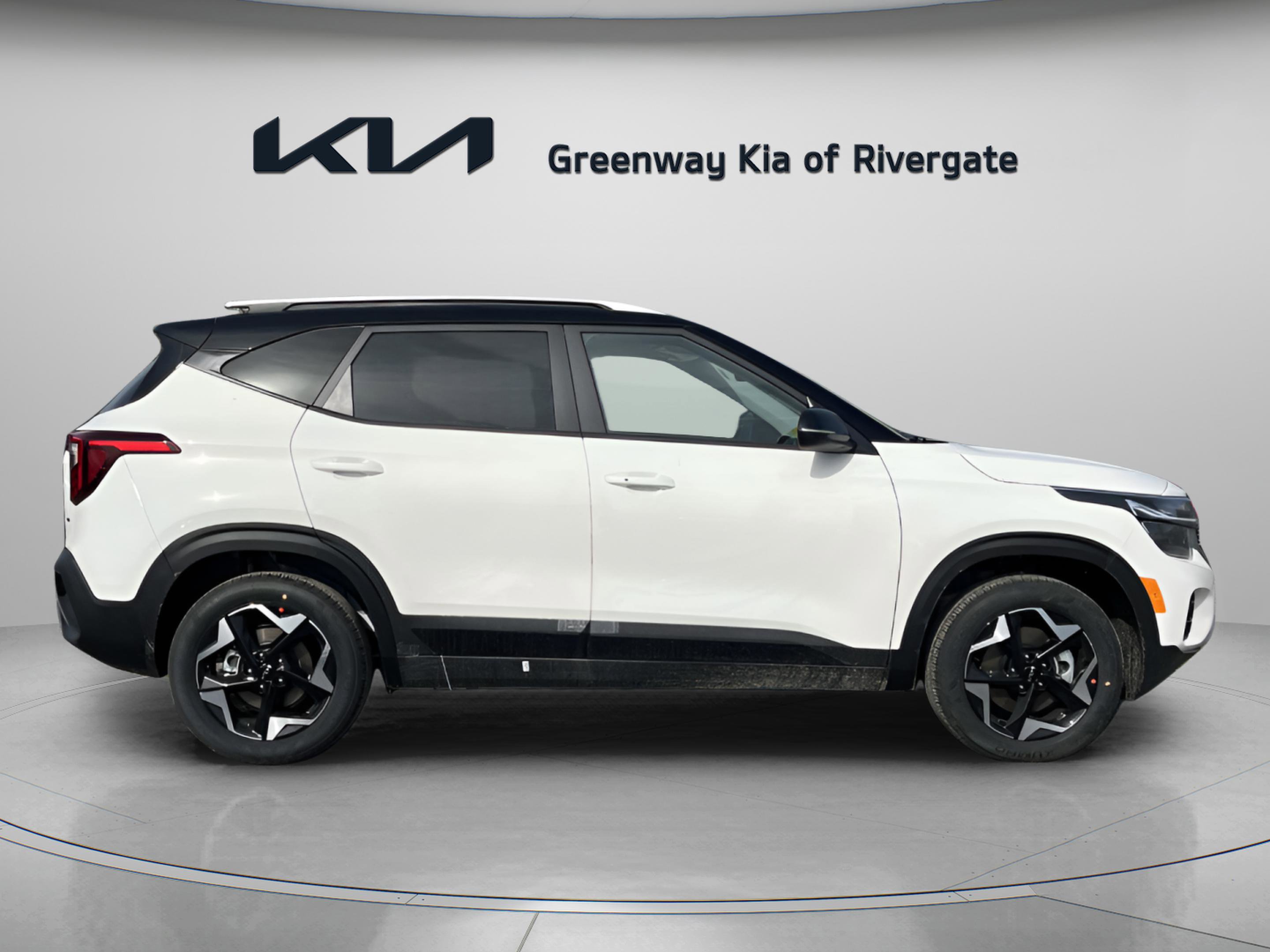 New 2026 Kia Seltos S image 8