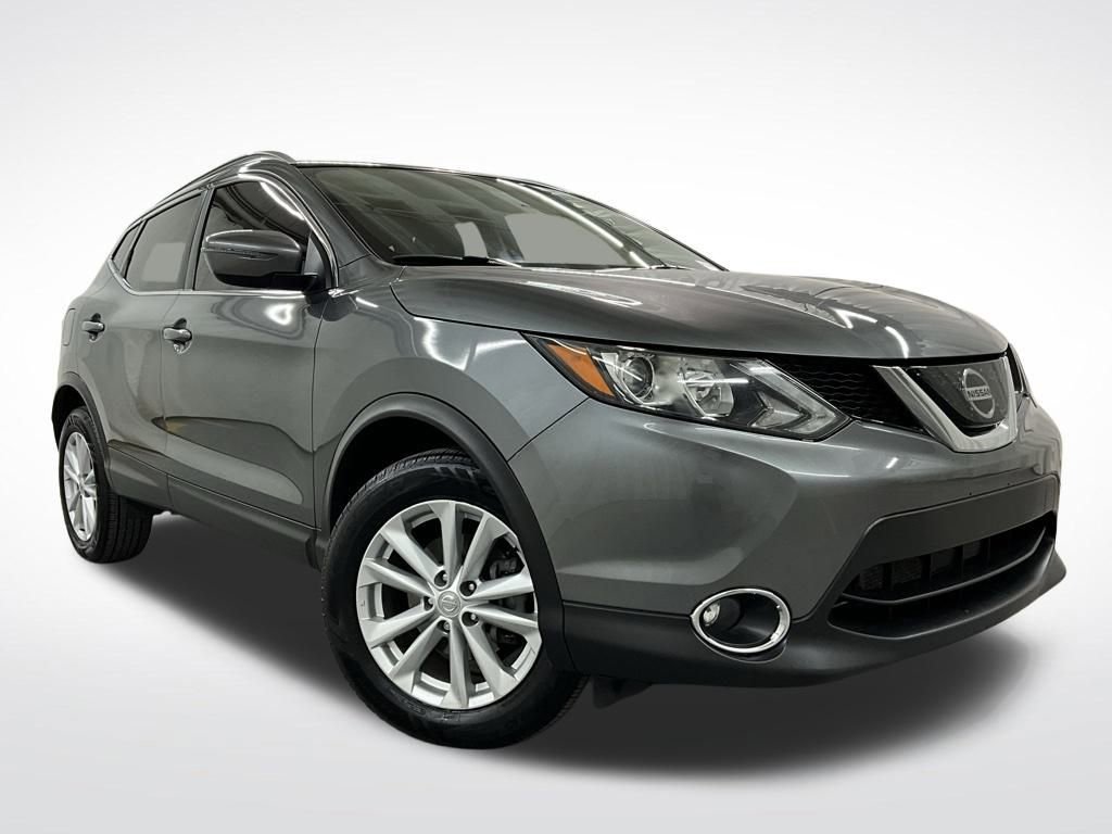 Used 2018 Nissan Rogue Sport SV w/ SV All-Weather Package image 5