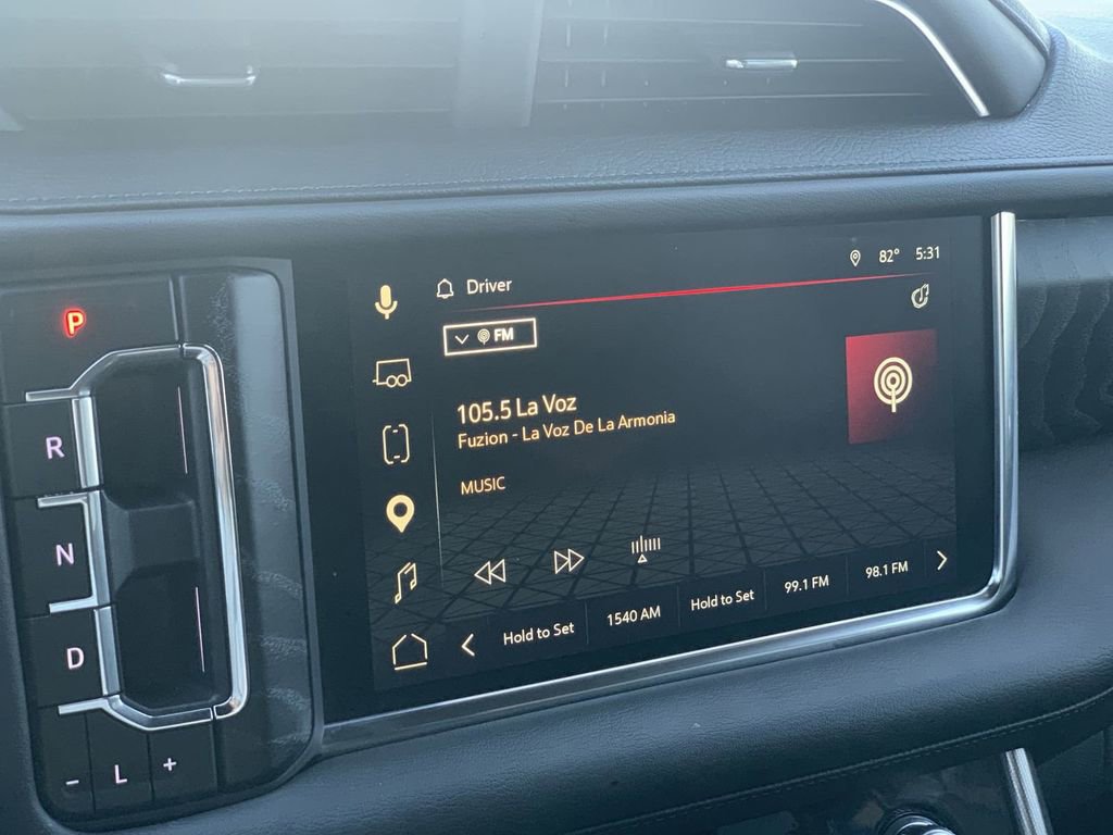 Certified 2023 GMC Yukon Denali w/ Advanced Technology Package image 11