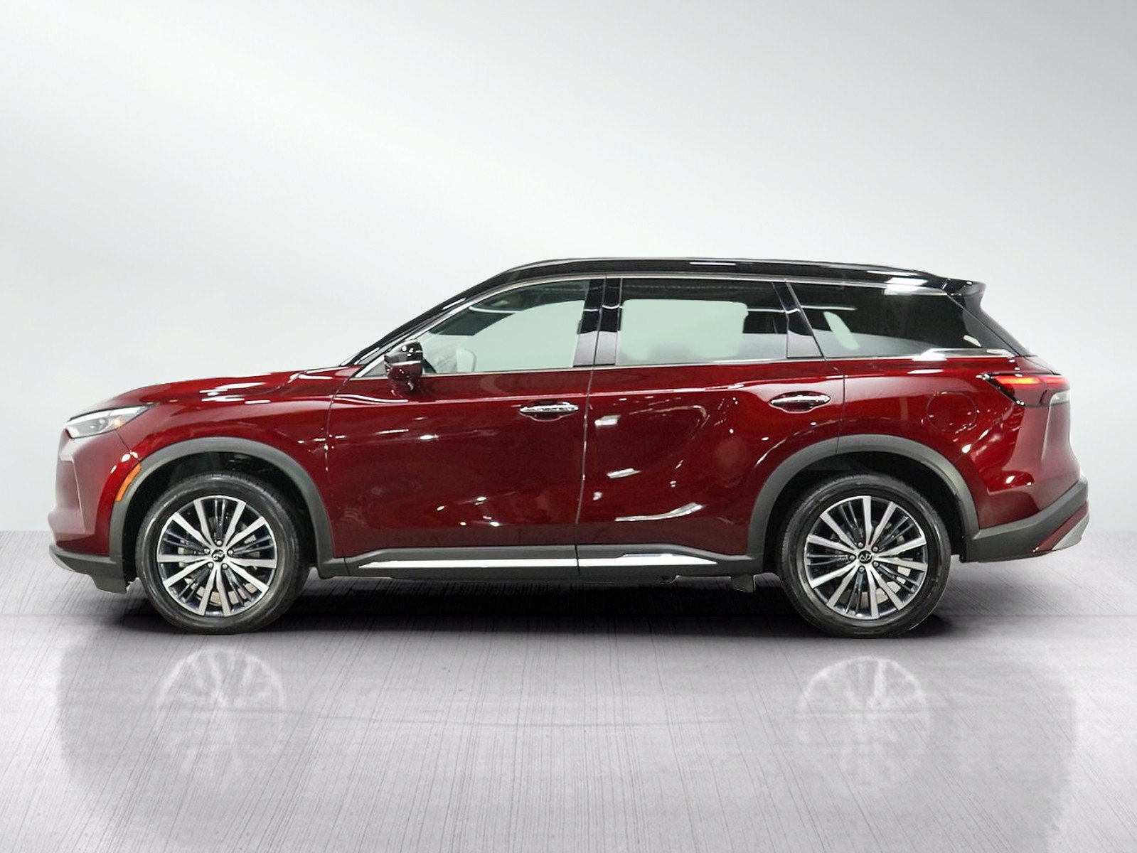 Used 2023 INFINITI QX60 Autograph AWD/4WD image 2