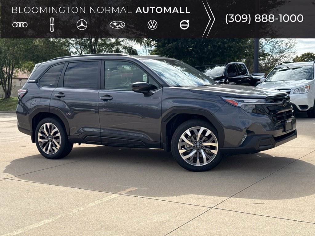 Used 2025 Subaru Forester Touring AWD/4WD image 1