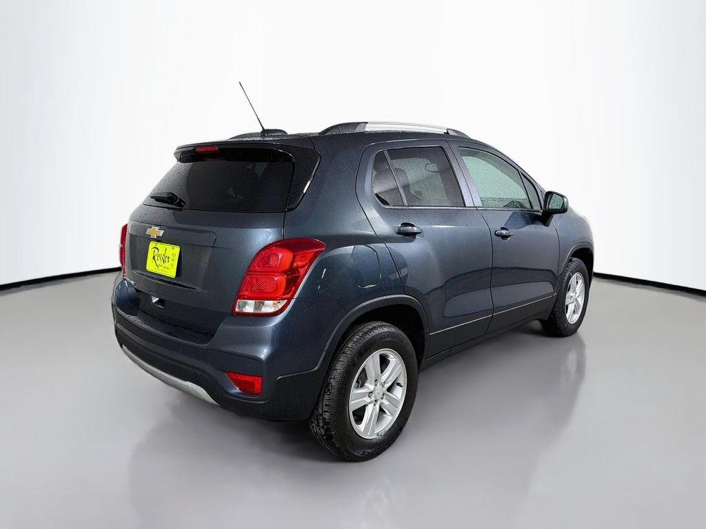 Used 2022 Chevrolet Trax LT w/ Premium Seat Package AWD/4WD image 6