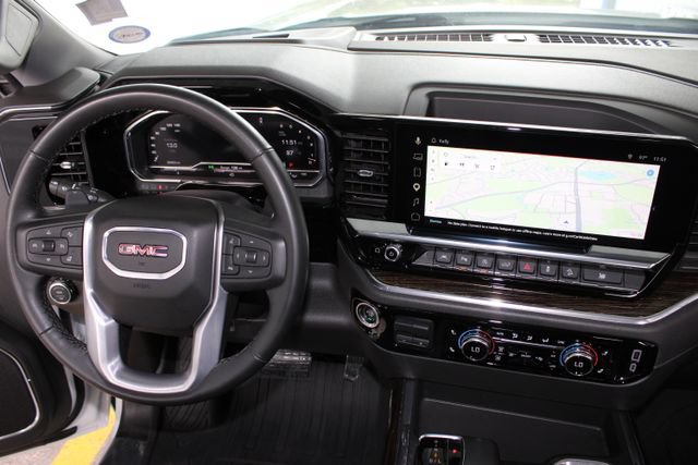 Used 2024 GMC Sierra 1500 Elevation w/ Elevation Premium Package AWD/4WD image 27
