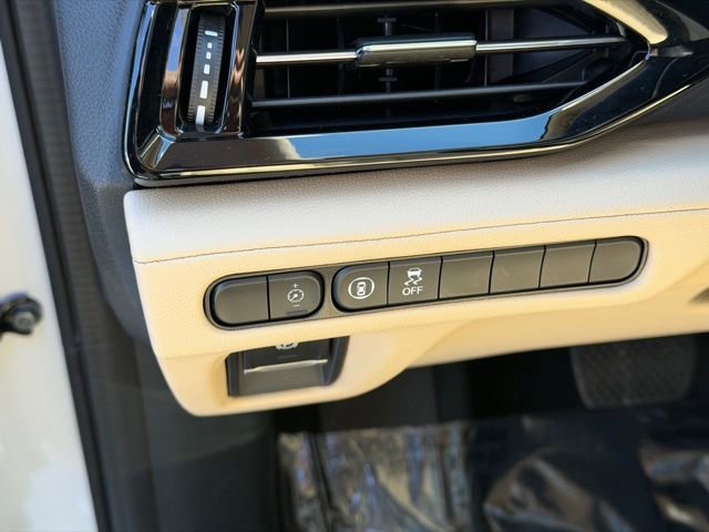 Used 2023 Acura MDX SH-AWD image 21