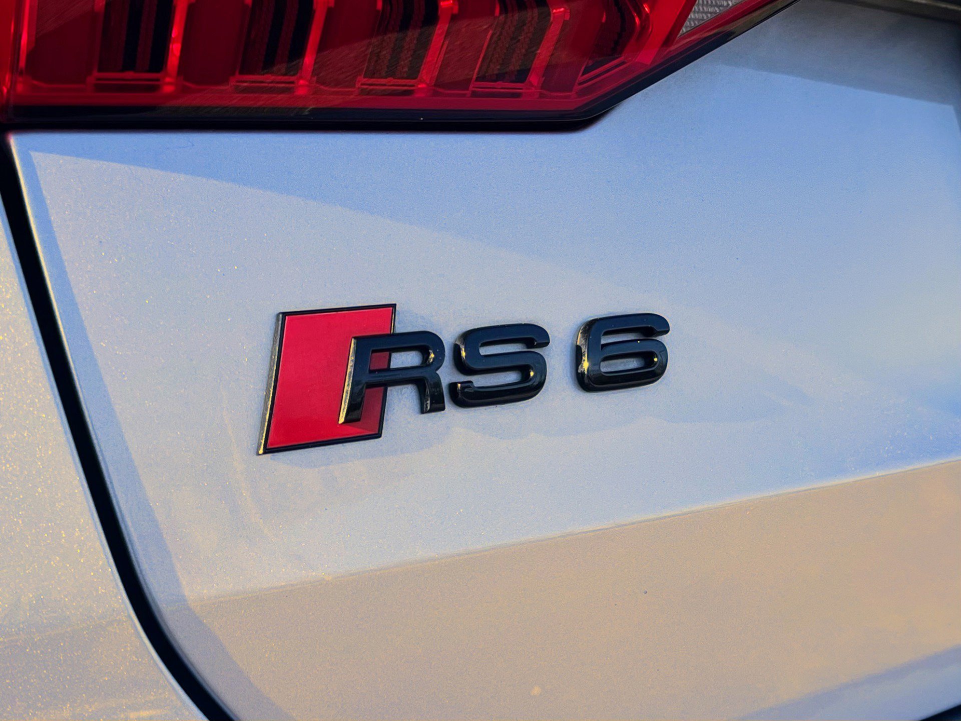 Used 2024 Audi RS 6 performance image 18