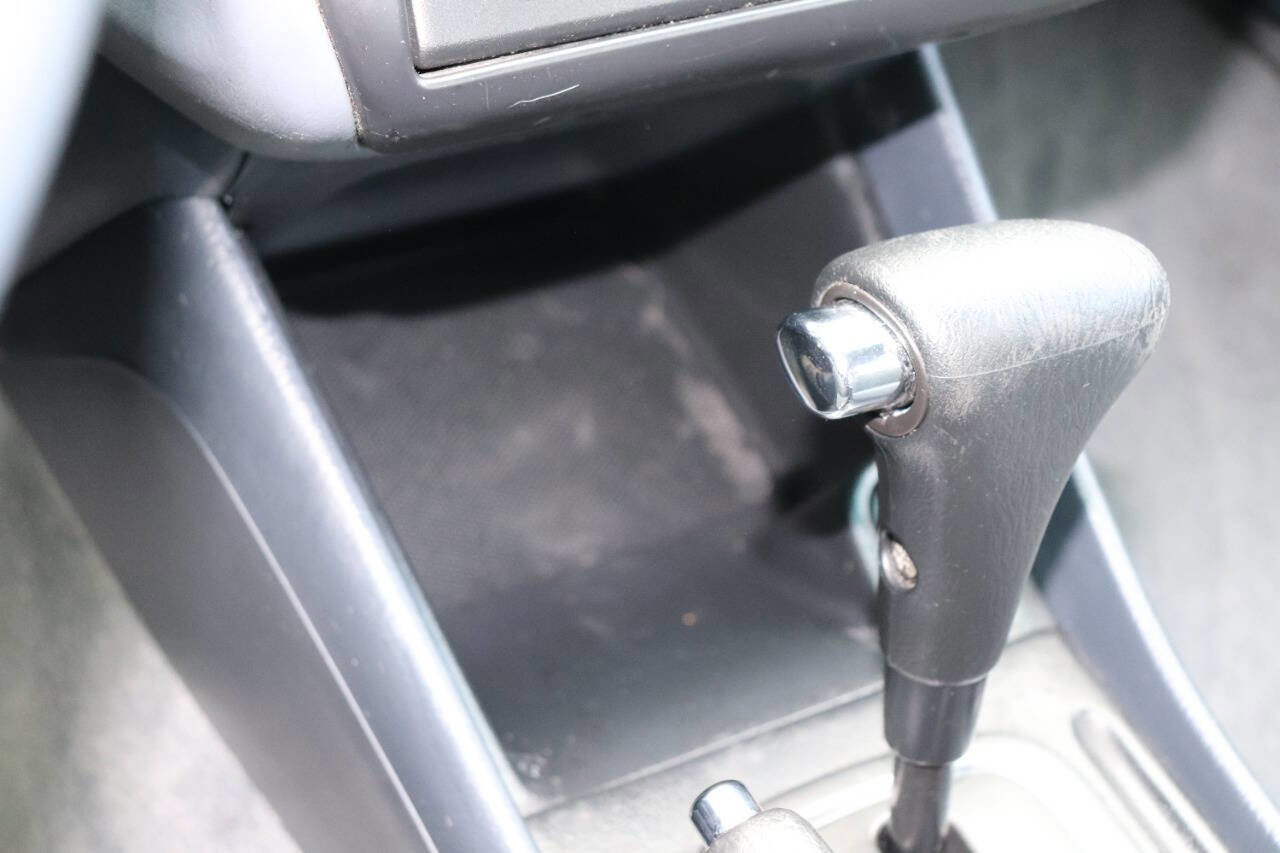 Used 2001 Honda Accord LX image 29