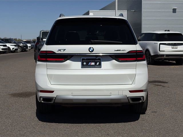 Used 2026 BMW X7 xDrive40i image 7