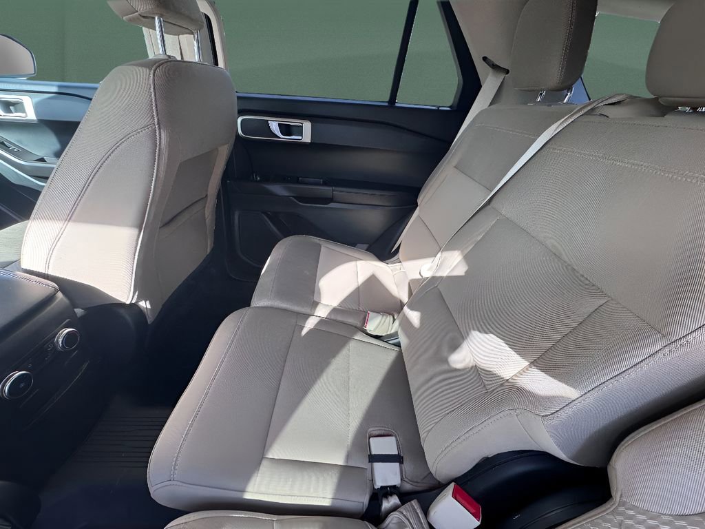 Used 2023 Ford Explorer 4WD image 12