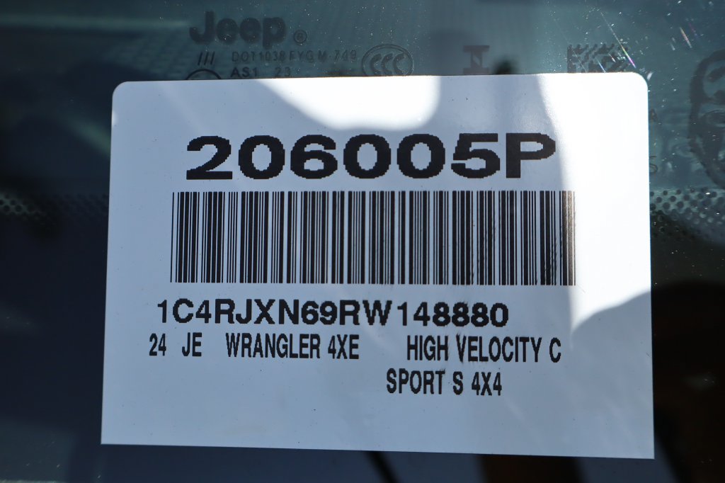 Used 2024 Jeep Wrangler Unlimited AWD/4WD image 38