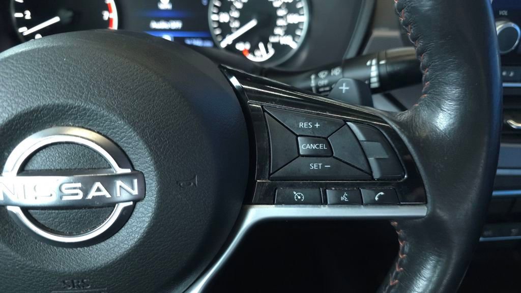 Used 2023 Nissan Altima 2.5 SR FWD image 26