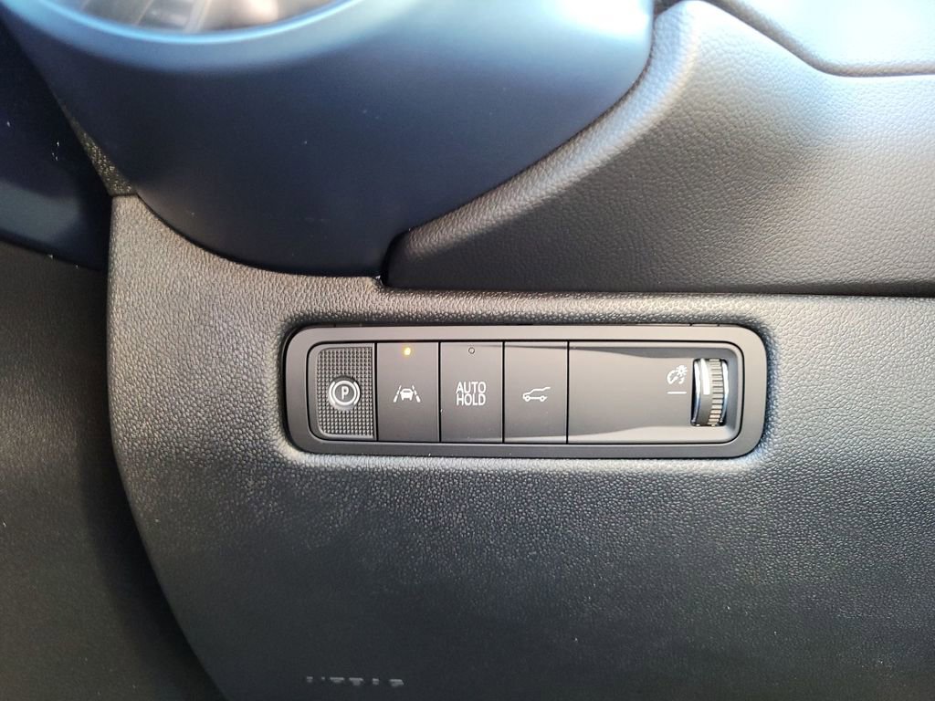 New 2026 Chevrolet Equinox EV LT image 17