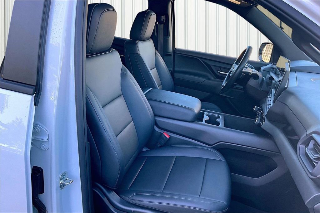 Used 2024 Chevrolet Silverado EV W/T image 17