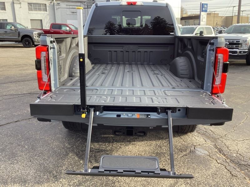 New 2026 Ford F250 Platinum image 16