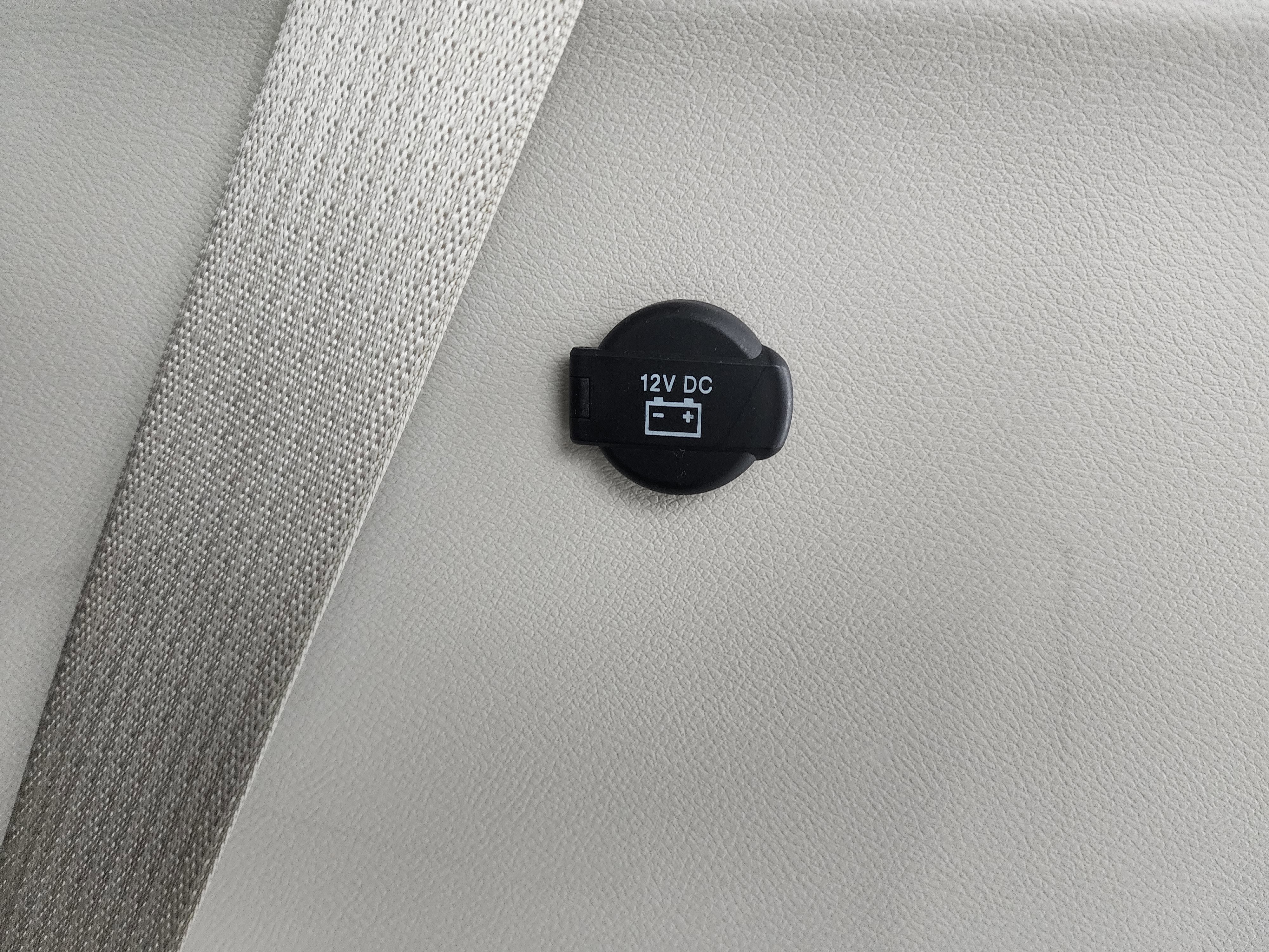 Used 2024 Chrysler Pacifica Touring-L image 29