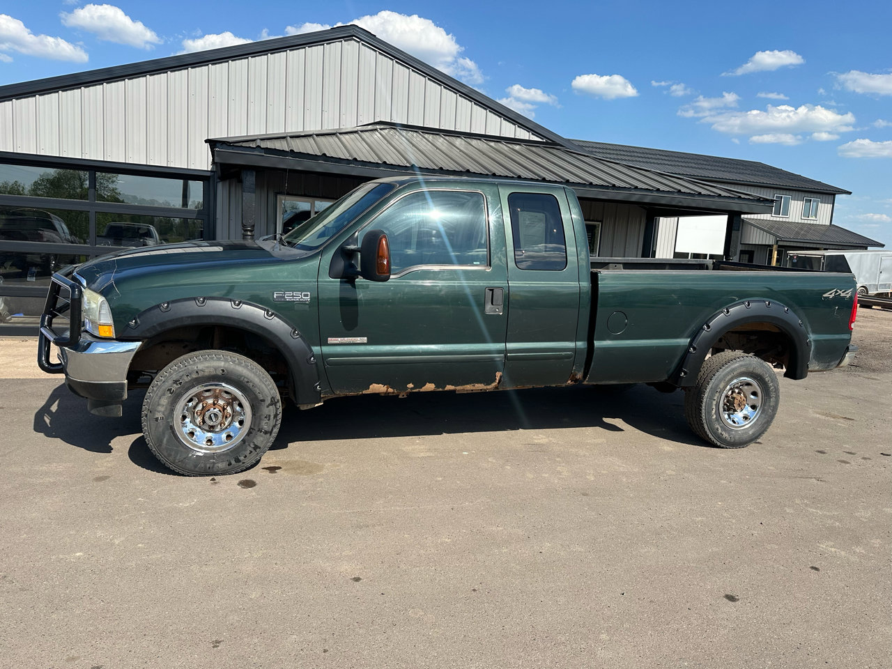 Used 2003 Ford F250 XLT image 3