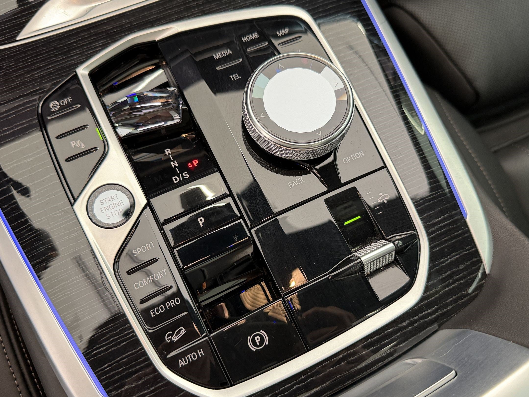 Certified 2023 BMW X7 M60i w/ Executive Package AWD/4WD image 18