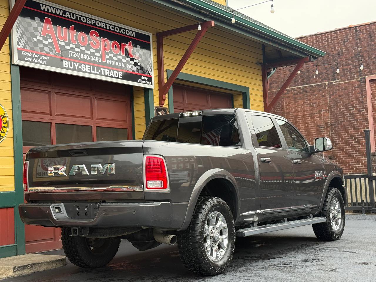 Used 2018 RAM 2500 Limited AWD/4WD image 4