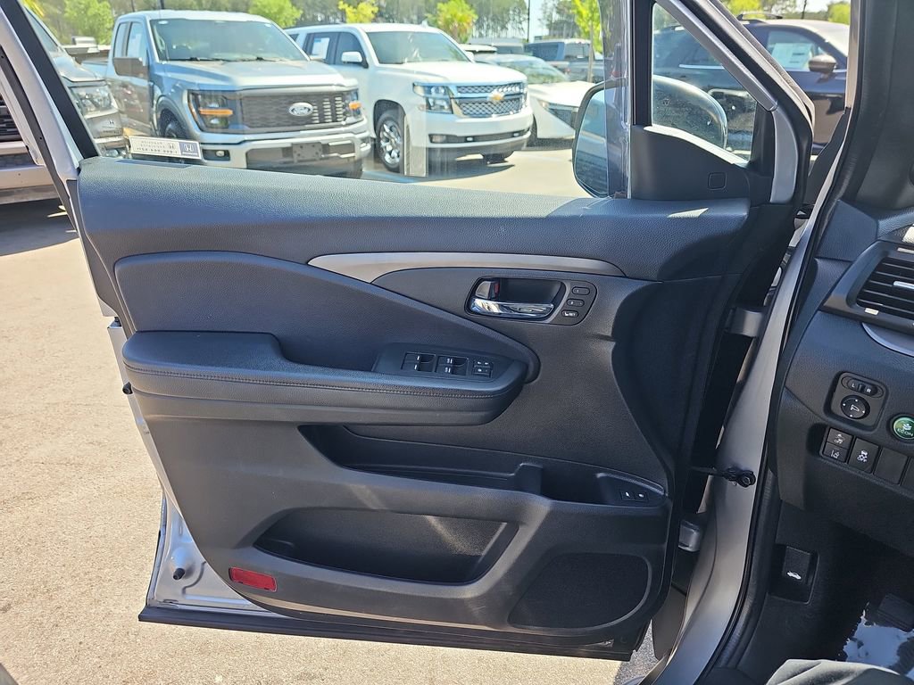 Used 2021 Honda Passport EX-L image 30