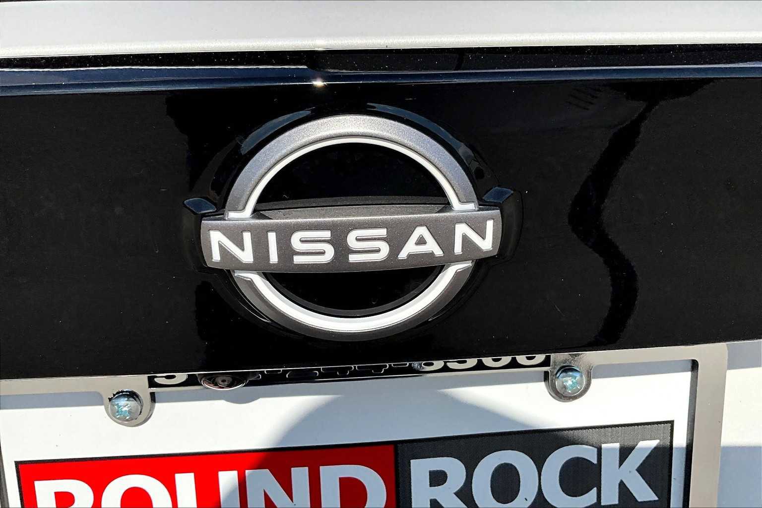 New 2026 Nissan Kicks SV image 8