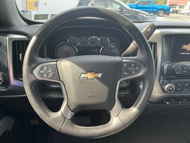 Used 2017 Chevrolet Silverado 1500 LT w/ LT Convenience Package AWD/4WD image 3