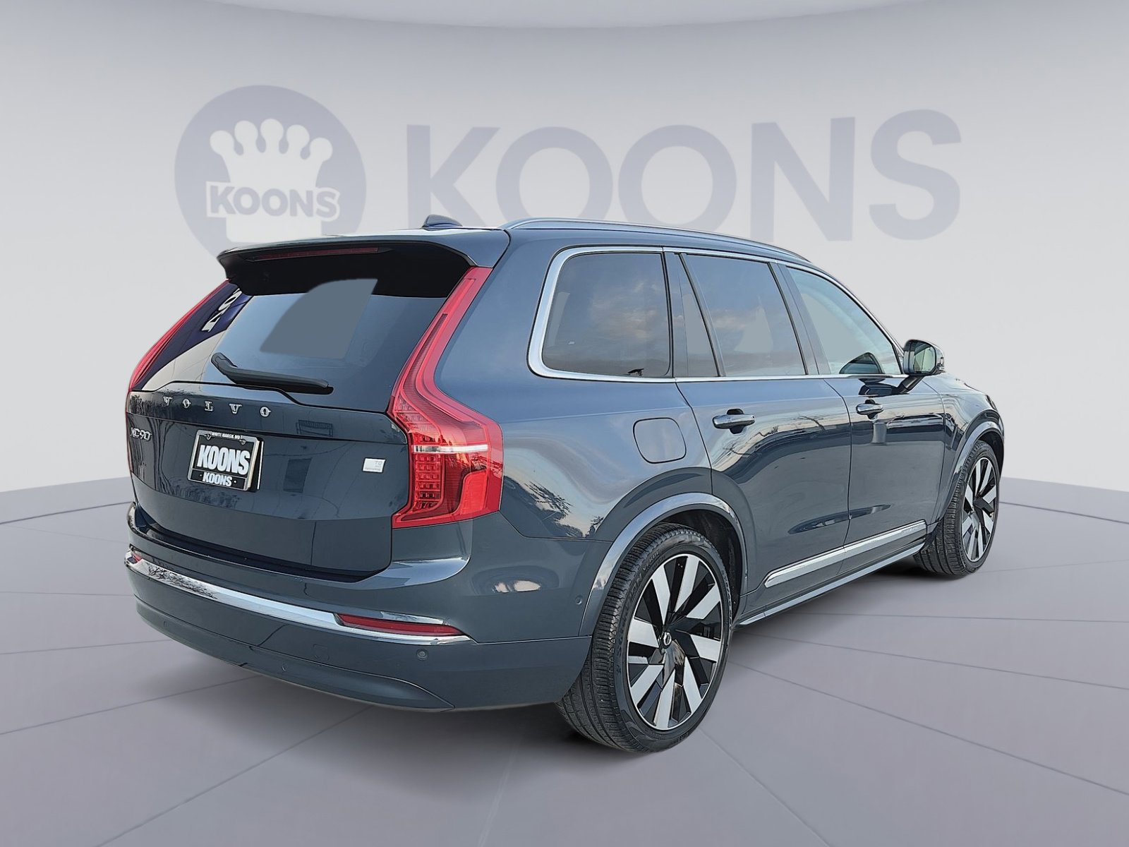 Certified 2023 Volvo XC90 T8 Ultimate image 7