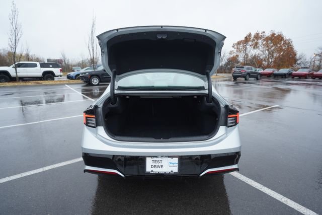 Used 2024 Hyundai Sonata SEL image 16